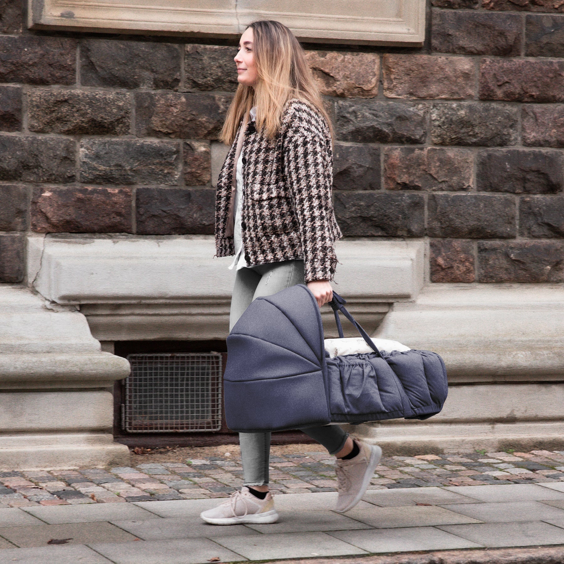 80ae7f4166b10a4528498d3b6ae070eb