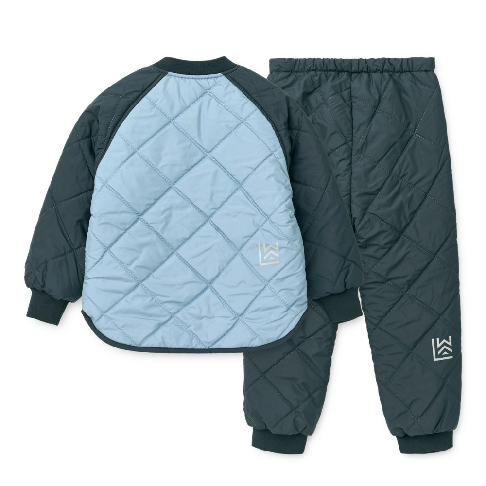 01b95abb7e8816bcbb874fc1d880478f